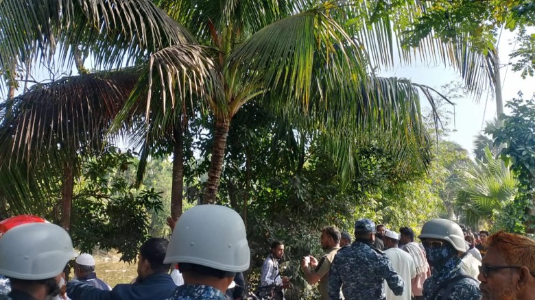 ভোলার মনপুরায় নির্বাচনী প্রচারকে কেন্দ্র করে বিএনপি-জামায়াত সংঘর্ষ, আহত ৮