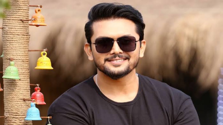বিবাহিত জীবনে সুখী থাকার ‘রেসিপি’ জানালেন আরিফিন শুভ